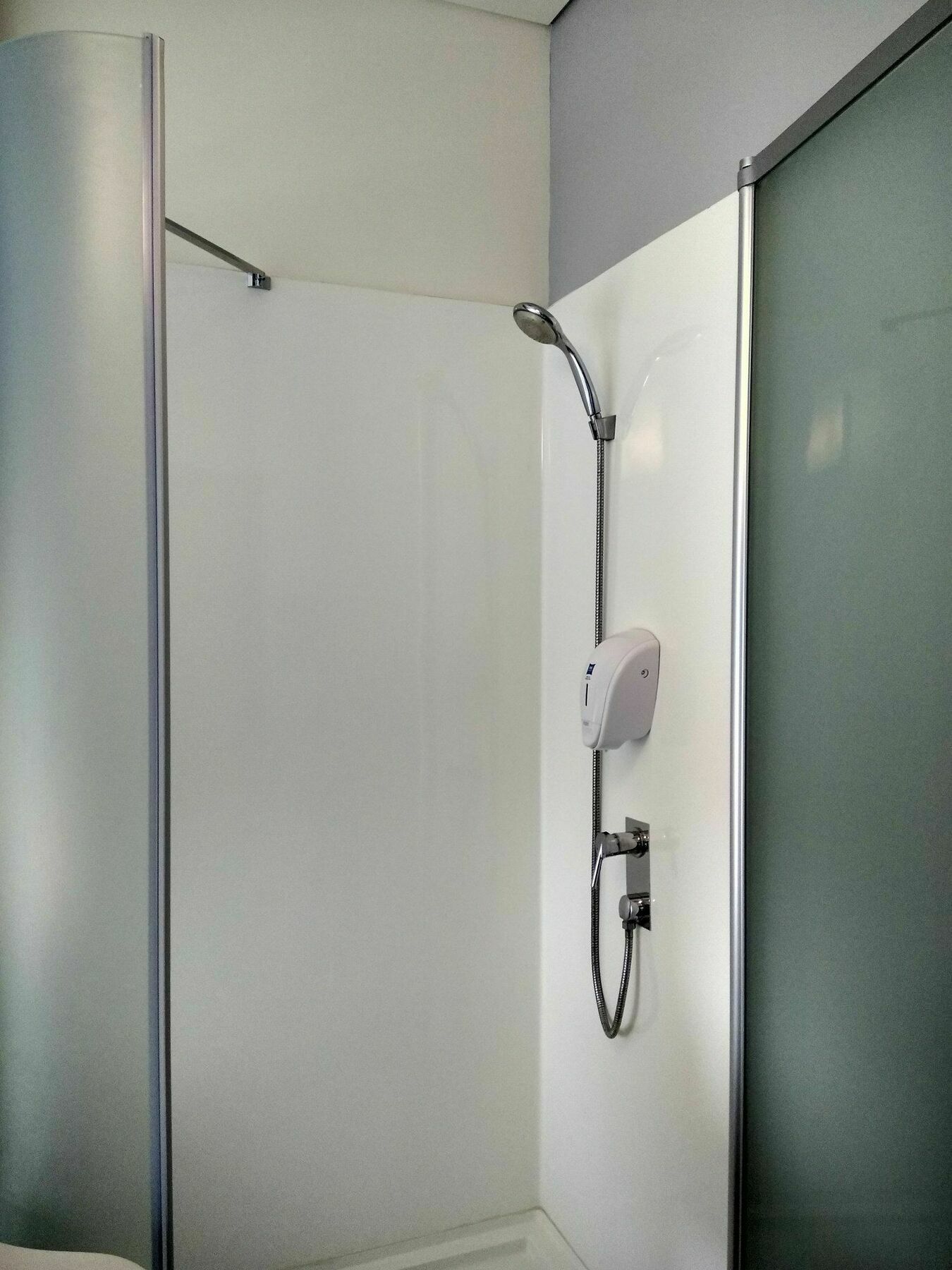 Ibis Budget チルボン エクステリア 写真